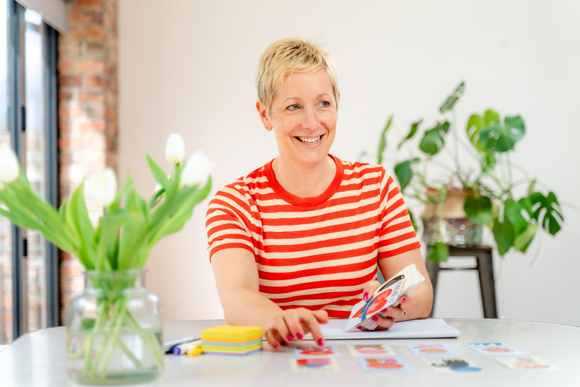Jo Farr Coaching founder wearing a stripey top